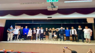 Köyceğizde öğrencilerin tiyatro gösterisi beğenildi