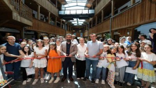 Küçük sanatçıların eserleri Kent Müzesinde sergileniyor