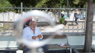 kurban Bayramı öncesi mezarlıklar doldu taştı