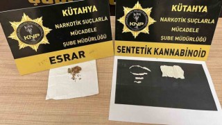Kütahyada uyuşturucu ticareti yapan yaşı küçük şüpheli tutuklandı
