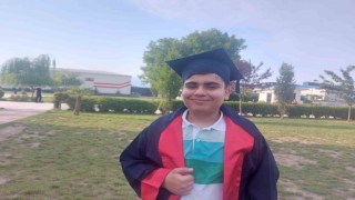 LGSde tam puan alan Düzce öğrenci Türkiye birincisi oldu