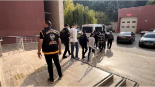 Manisa emniyetinden eş zamanlı operasyon: 49 şahıs yakalandı