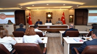 Manisada kadına yönelik şiddetle mücadele komisyonu toplandı