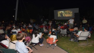 Manisalılar Türkiyenin ilk çevreci filmini birlikte izledi