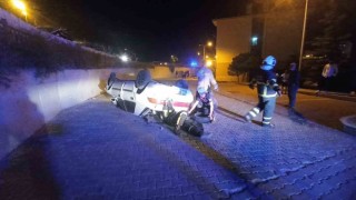 Mardinde otomobil takla attı: 3 yaralı