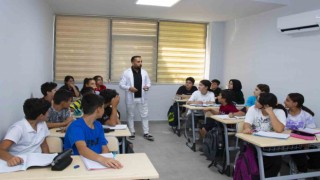 Mersinde YKS ve LGS kursları için ön kayıt başvuruları başladı