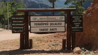 Mersinin saklı cenneti Yerköprü Şelalesi görenleri kendine hayran bırakıyor
