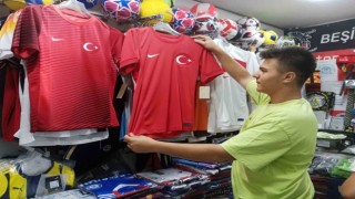 Milli maçlar forma satışlarını yüzden 100den fazla arttırdı