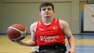 Milli takıma seçilen bedensel engelli basketbolcu Avrupa Şampiyonasında ter dökecek
