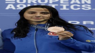 Milli yüzücü Deniz Ertan, Avrupa Şampiyonasında finale yükseldi