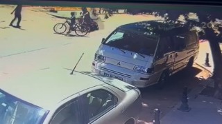 Motosikletin çarptığı bisikletli çocuk kurtarılamadı