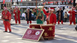 MSB Mehteran Birliği, şehzadeler şehri Amasyayı coşturdu