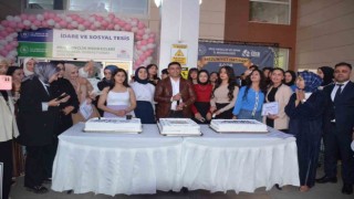Muşta yurtta kalan öğrenciler için mezuniyet gecesi düzenlendi