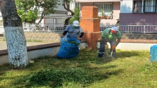 Nazilli Belediyesinden parklarda temizlik seferberliği