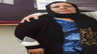 Nişan töreni dönüşünde kazada ağır yaralanan kadın hayatını kaybetti