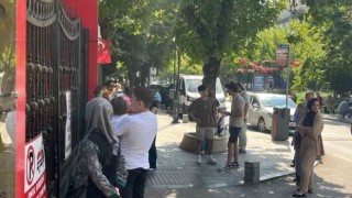 Öğrenciler salonda, veliler kapıda sınav heyecanı yaşadı
