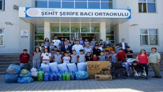 Öğrenciler, velileriyle engellilere umut oluyor