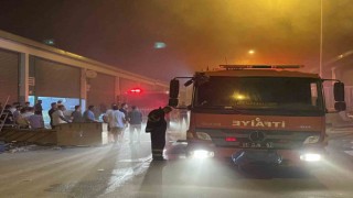 Önce kundakladı, sonra itfaiyenin önünü kesip havaya ateş açtı