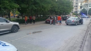 Otomobille çarpışan motosikletin sürücüsü yaralandı