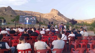 Paluda milli maç heyecanı