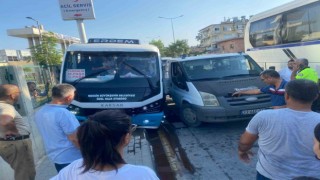 Pikaba çarpmamak isterken hastane duvarına çarptı: 1 yaralı