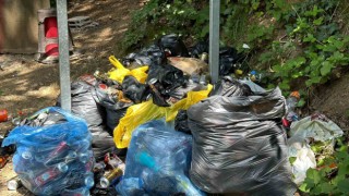 Piknikçiler Belgrad Ormanını çöp yığınına çevirdi