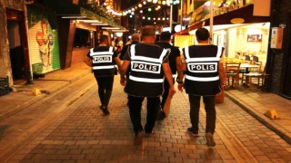 Polis ekiplerinin ‘Barlar Sokağı denetimleri devam ediyor
