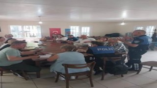 Polis ekiplerinin katılımıyla muhtarlar toplantısı düzenlendi