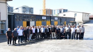 Pursaklar Belediye Başkanı Çetin, mesai arkadaşları ile bayramlaştı