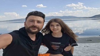Salda Gölünde kurtarılan küçük kız kahramanıyla buluştu