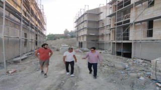 Samandağda TOKİ konutları yükseliyor
