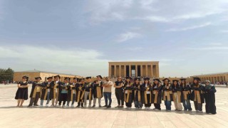 Sarıgöllü öğrencilerden Anıtkabir ziyareti