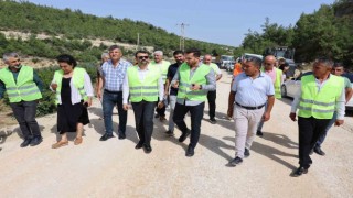 Sarıyıldız: Akdenizde asfalt sorunu yaşayan tek mahallemiz kalmayacak