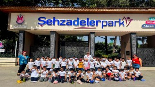 Şehzadelerpark öğrencilerin ilgi odağı oldu