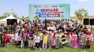 Selçukluda Okullar Arası Sıfır Atık Yarışmasının ödülleri sahiplerini buldu