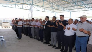 Selendililer yağmur duasına çıktı