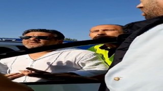 Sınava yetişmek isteyen kızın babası ile polisler arasında tartışma