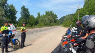 Sinopta jandarma trafik denetimi