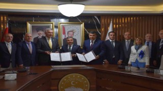 Şırnak Valiliği ile İstanbul Sanayi Odası arasında İSO Mesleki Eğitim İş birliği protokolü