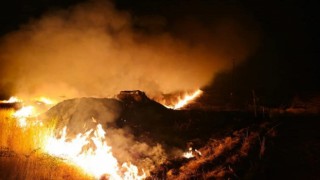 Şırnakın Suriye sınırında anız yangını: 7 köy etkilendi
