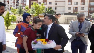 Şırnakta 164 bin öğrenci karne sevinci yaşadı