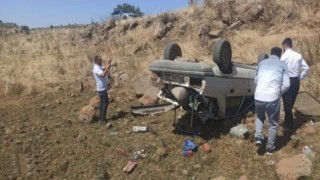 Siverekte otomobil şarampole yuvarlandı, sürücü yaralandı