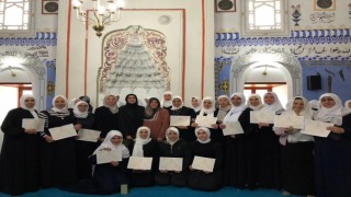 Sivrihisarda Kuran kursları kapanış programı düzenlendi.