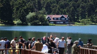Tatilciler, Bolunun doğa harikasına akın etti