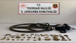 Tekirdağda tarihi eser kaçakçılarına operasyon: 2 gözaltı