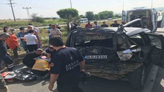 Tır ile otomobil çarpıştı: 1i ağır 3 yaralı