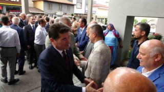Trabzon Büyükşehir Belediyesinde halk bayramlaşması yapıldı