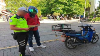 Trafiğe kapalı alanlara giren 11 motosiklet sürücüne ceza yazıldı
