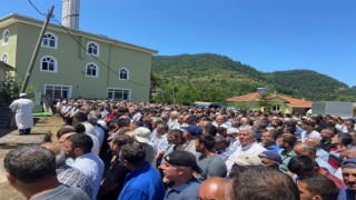 Trafik kazasında hayatını kaybeden meclis üyesi toprağa verildi