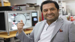 Türk profesör, fiziğin meşhur Coulomb Kanununu cihaza dönüştürdü
